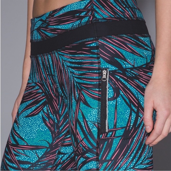 Lululemon Inspire Tight II - Picture 4 of 15